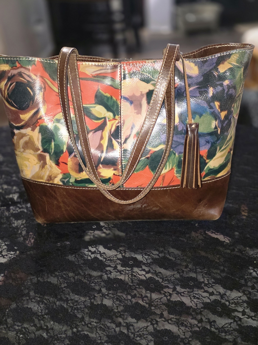 Patricia Nash Italian leather shoulder tote